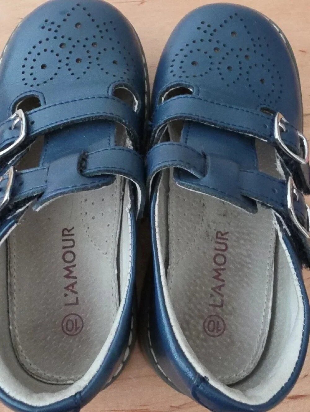 L'amour Kids Navy Blue Leather Buckle Shoes